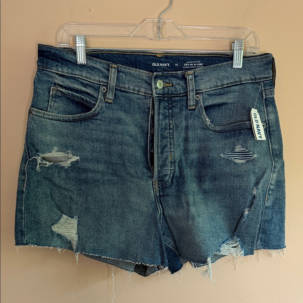 Old Navy Women's Distressed Denim Shorts - Blue